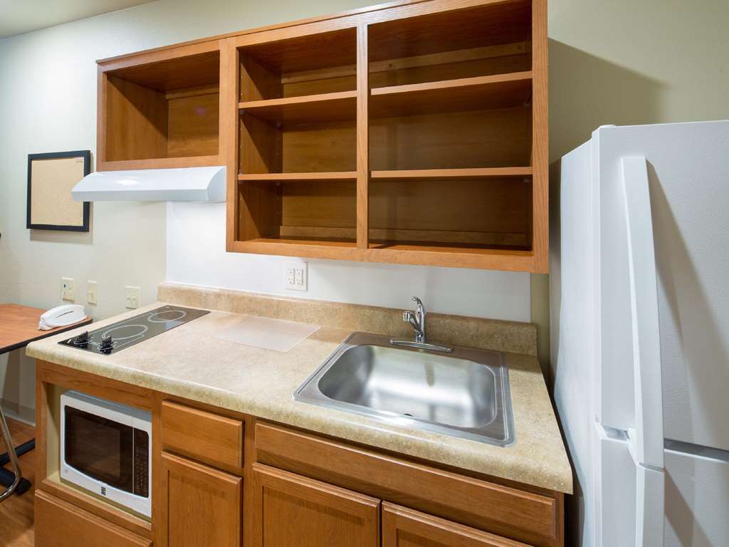 Woodspring Suites Des Moines Pleasant Hill Номер фото