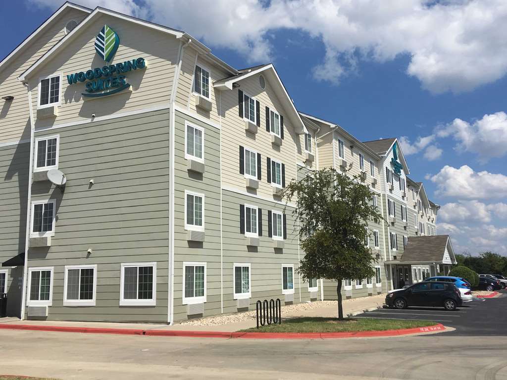Woodspring Suites Des Moines Pleasant Hill Экстерьер фото