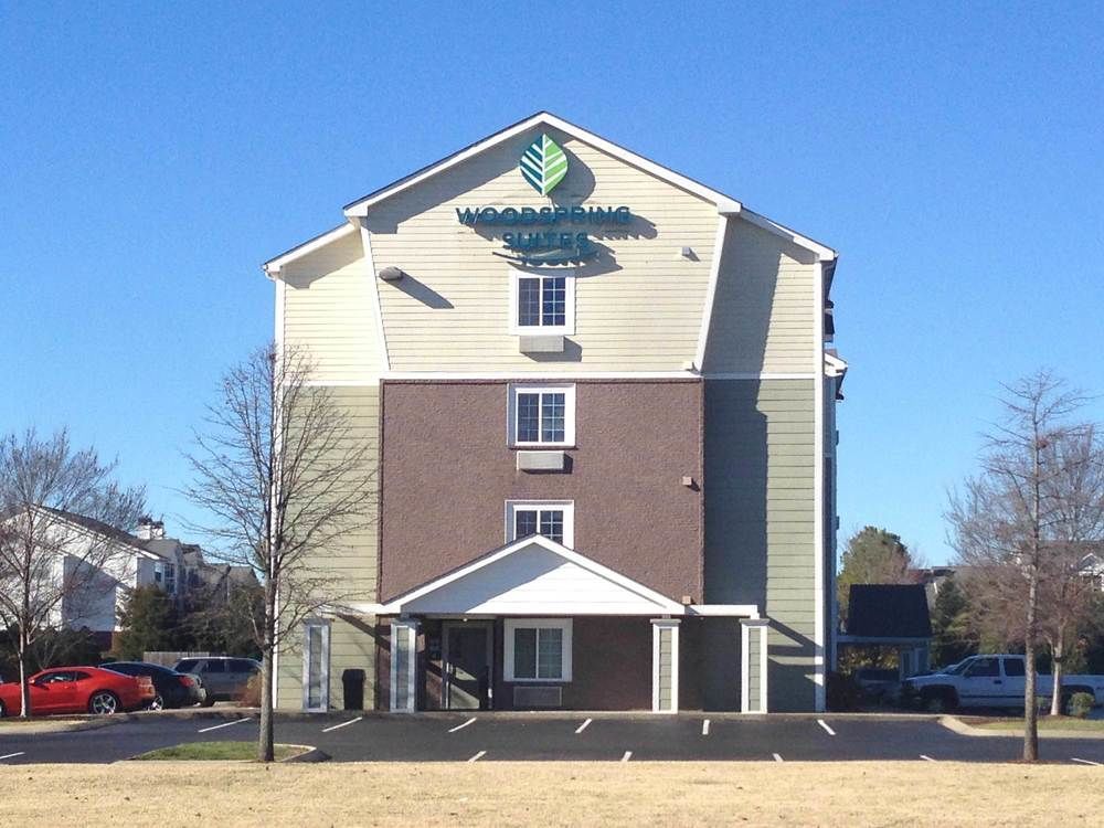 Woodspring Suites Des Moines Pleasant Hill Экстерьер фото